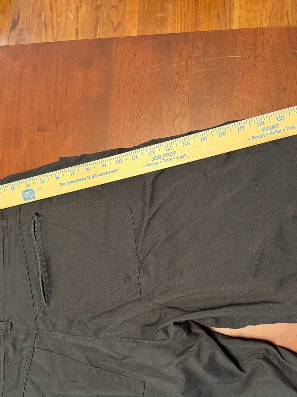 Men's Black Cargo Shorts with Utility Pocket - Picture 7 of 10
